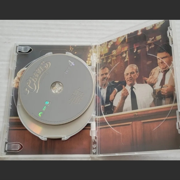 Cheers The Complete First Season 1 (4-DVD Set, Region 1) - Picture 5 of 7